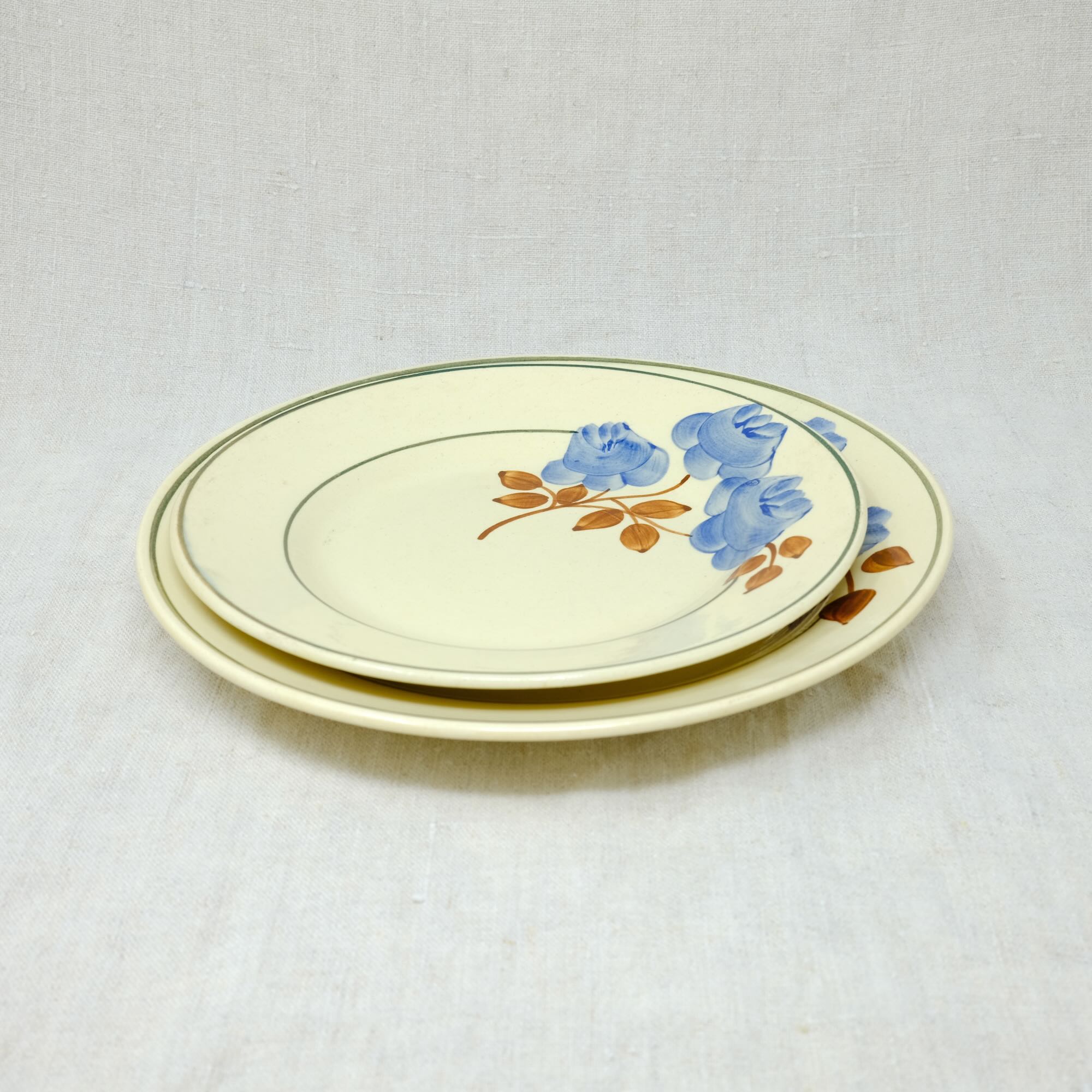 Set de 4 assiettes fleur bleue