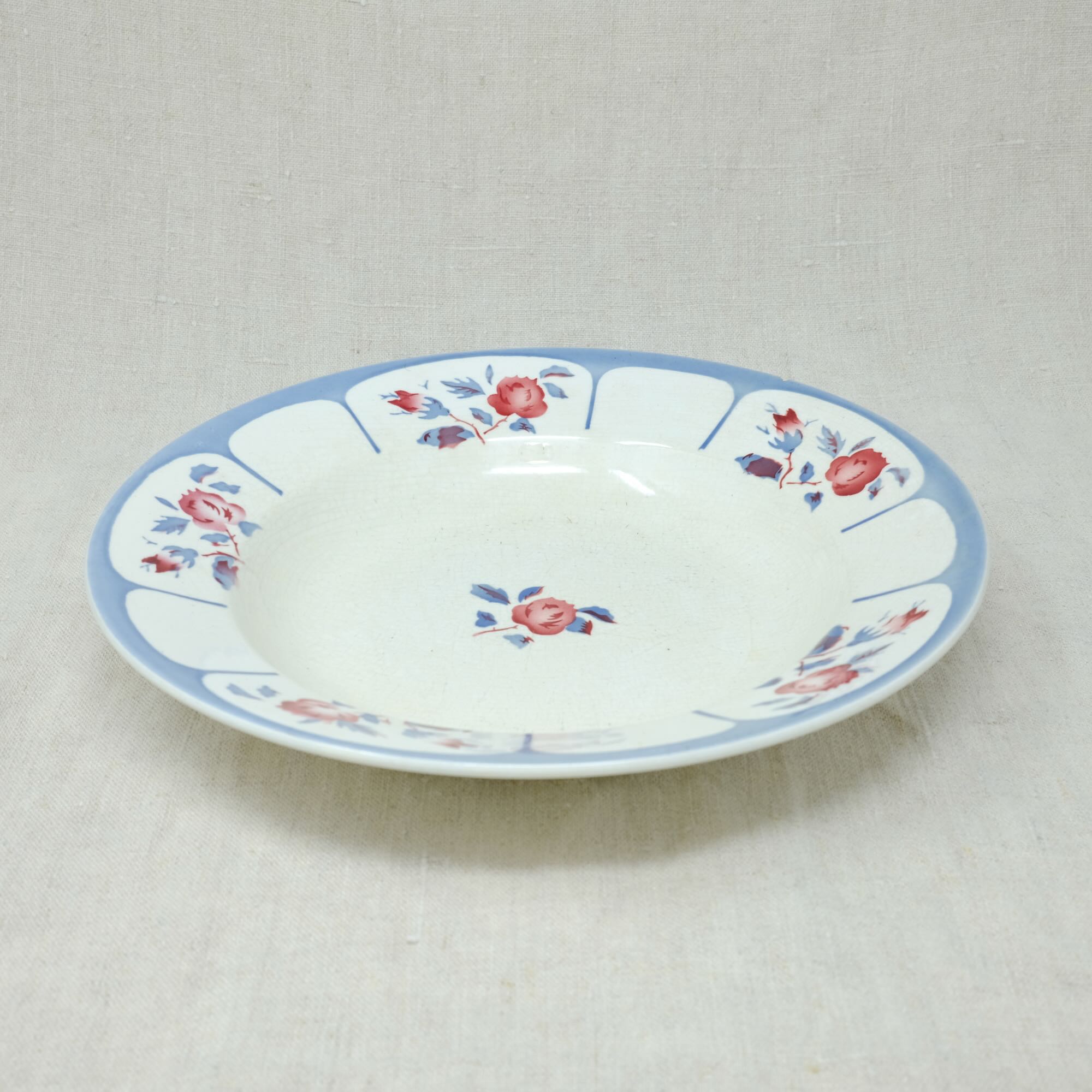 Rose fresco plate