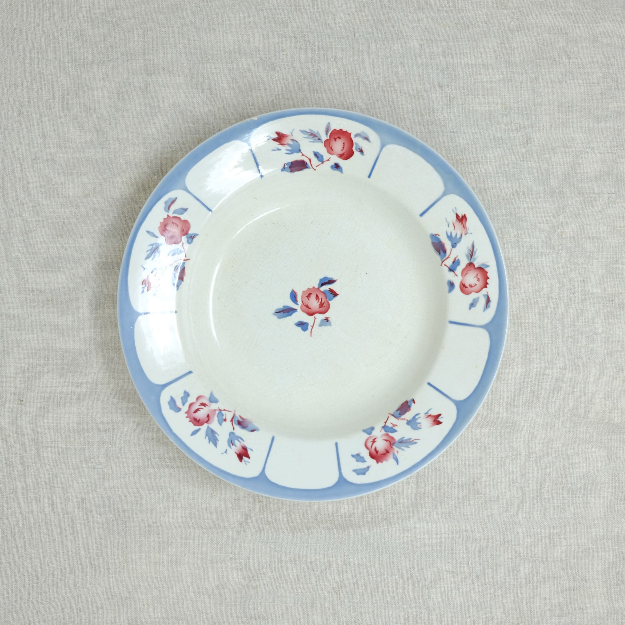 Rose fresco plate