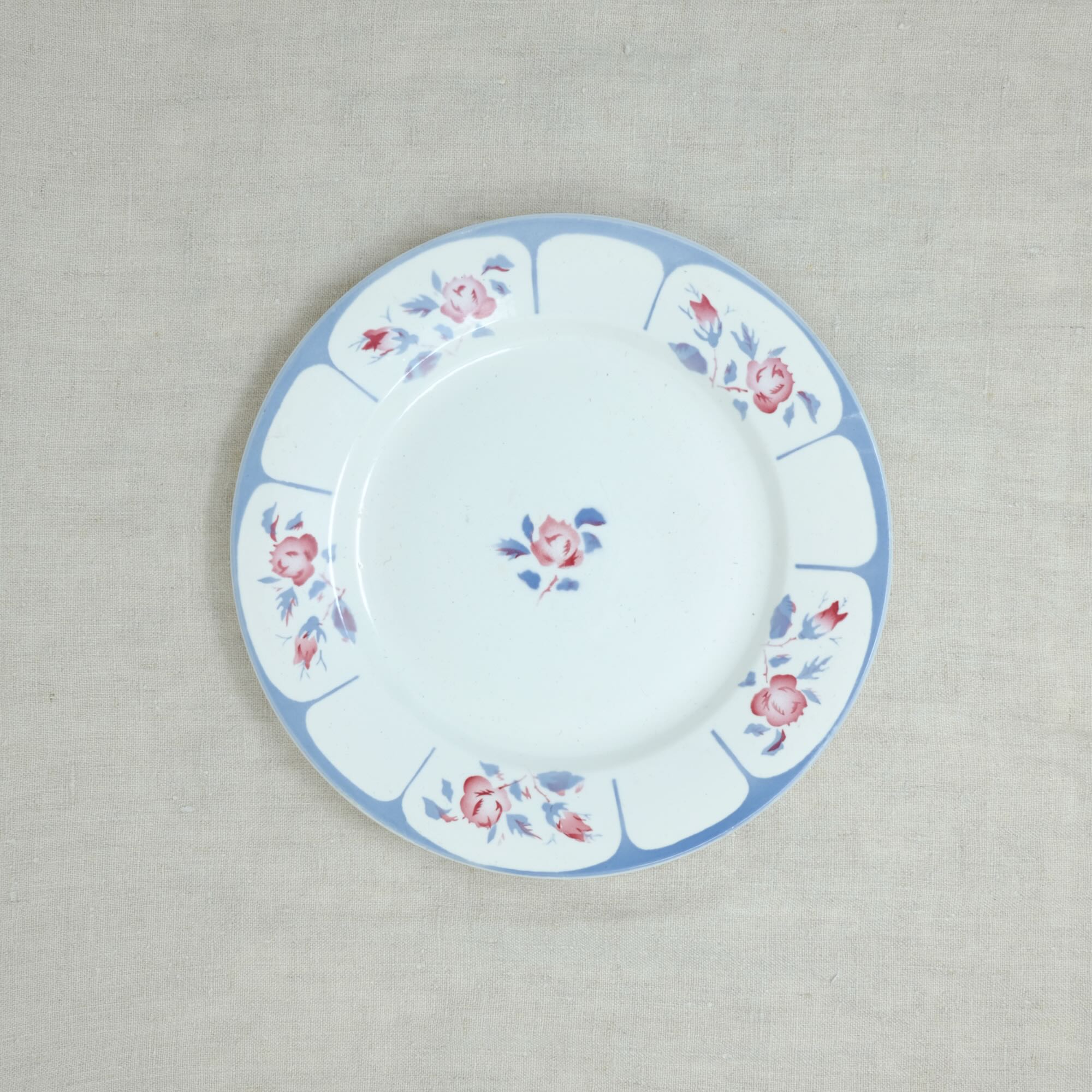 Rose fresco plate