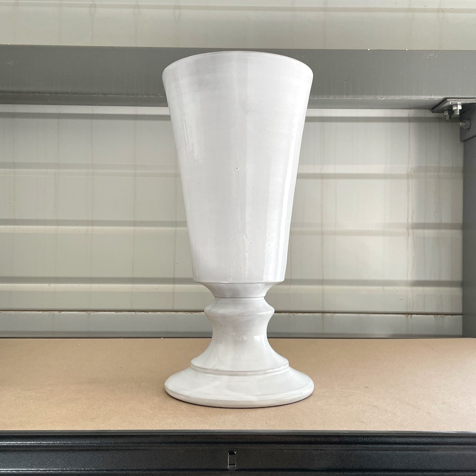 Paris footed vase-L (⌀20 H42)-CARRON-Paris